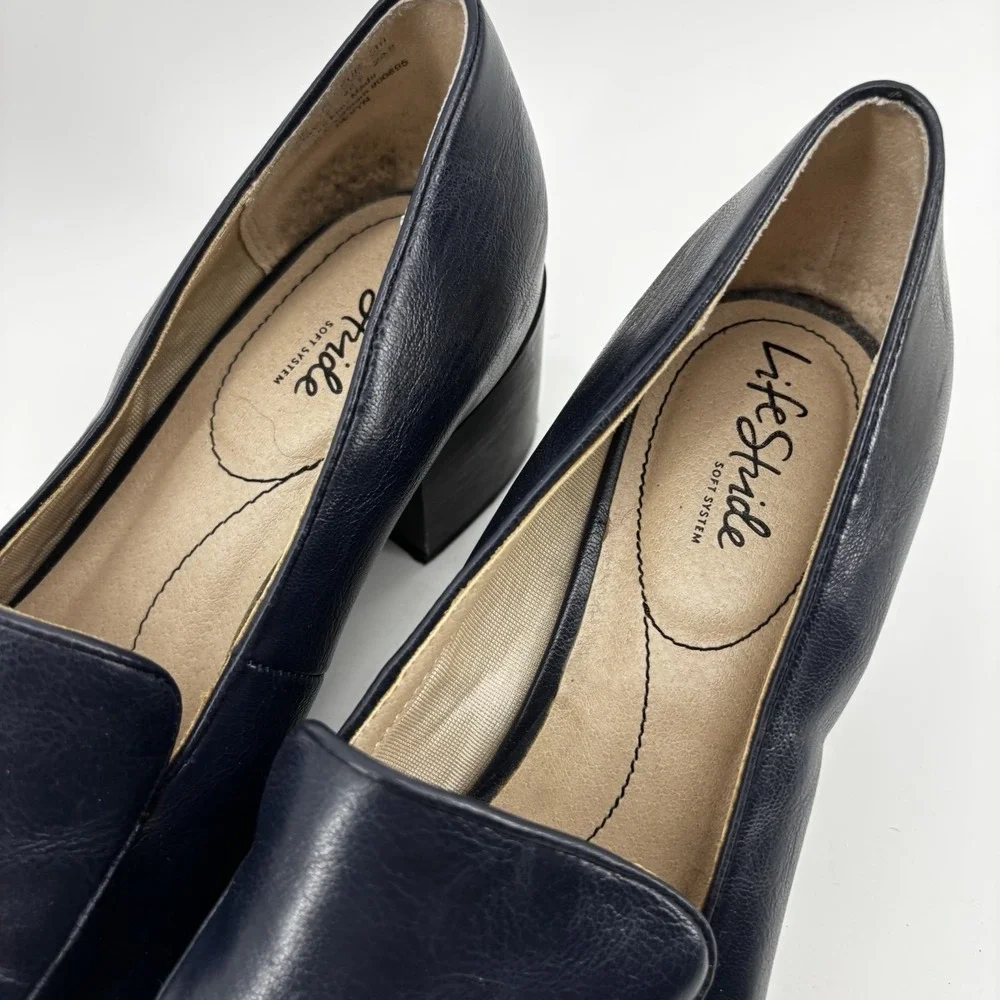 LIFESTRIDE Women's Devyn Slip On Block Heel Loafers Navy Athena US 9.5‎ Wide